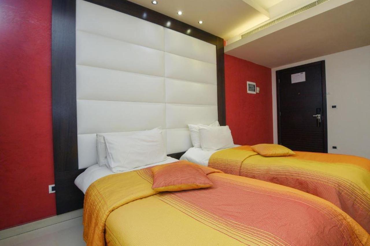 Hollywood Inn Boutique Hotel Jounieh Exterior photo