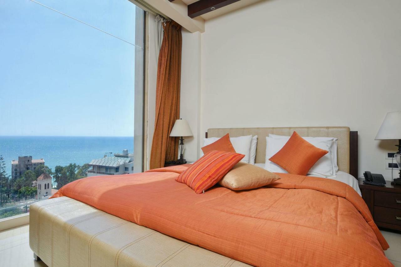 Hollywood Inn Boutique Hotel Jounieh Exterior photo