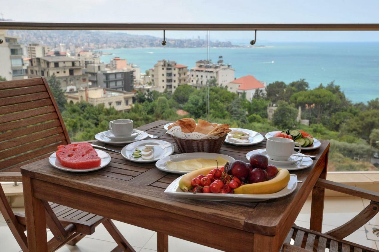 Hollywood Inn Boutique Hotel Jounieh Exterior photo