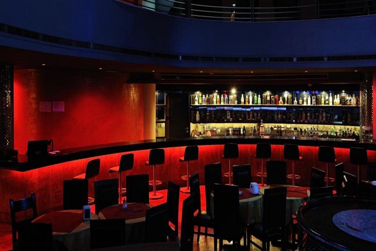 Hollywood Inn Boutique Hotel Jounieh Exterior photo